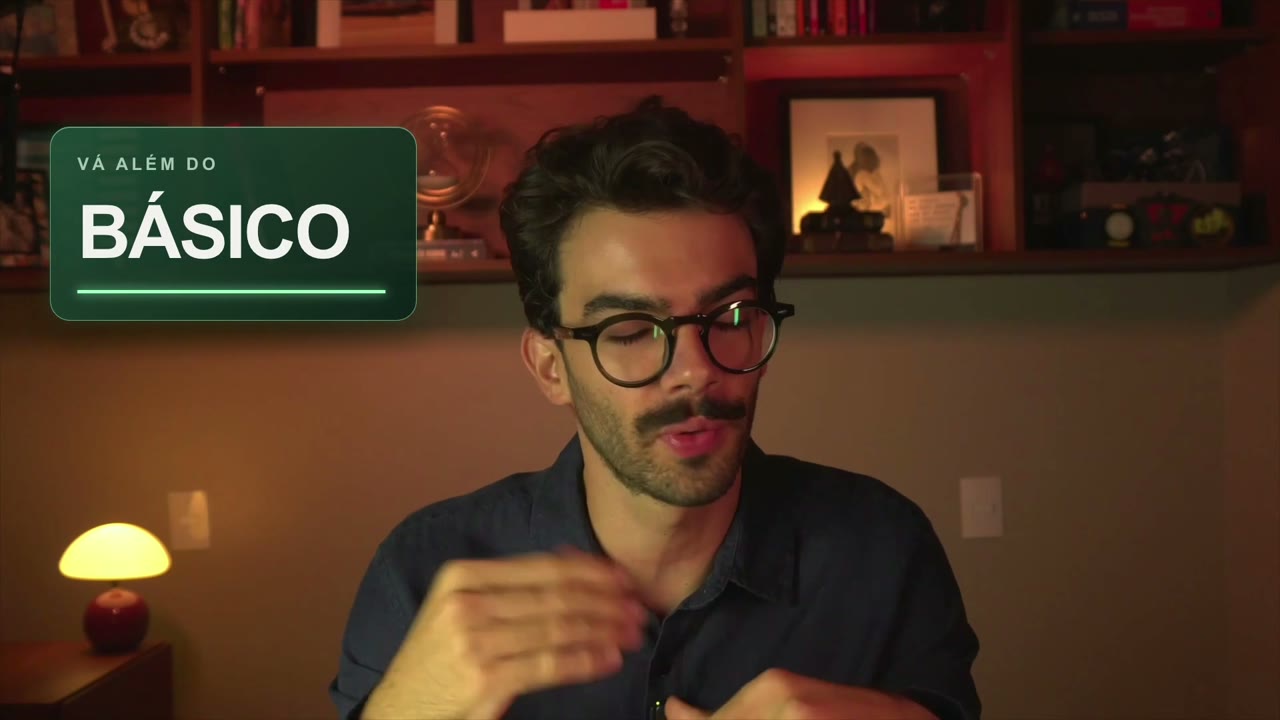 Título 'Vá além do básico' sobreposto ao vídeo